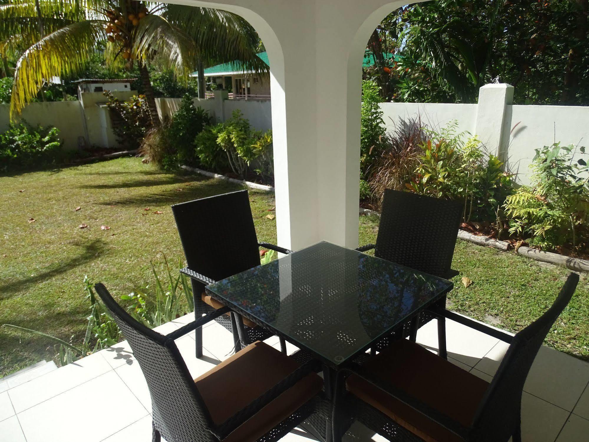 La Modestie Guest House Grand Anse  Eksteriør bilde