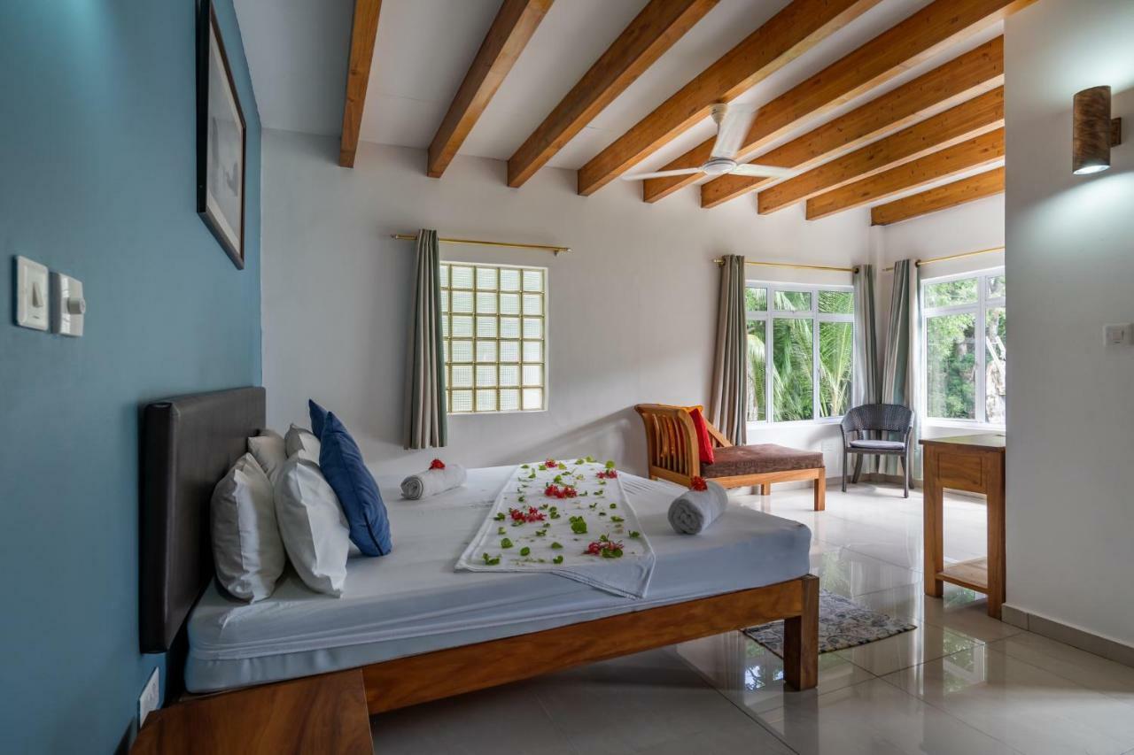 La Modestie Guest House Grand Anse  Eksteriør bilde